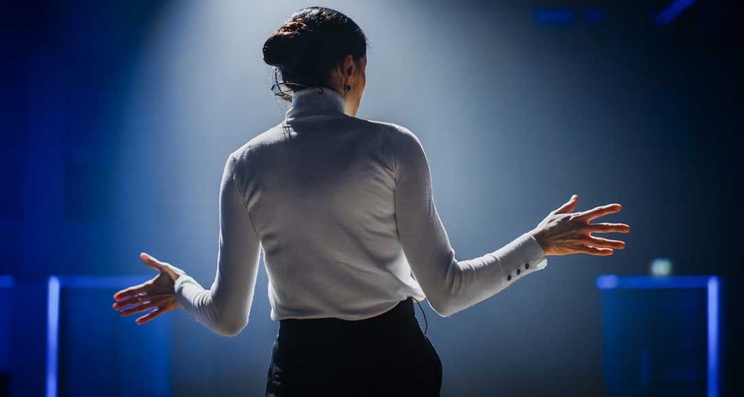 The Voice of a Leader: 4 Tips for Developing a Confident Speaking Voice